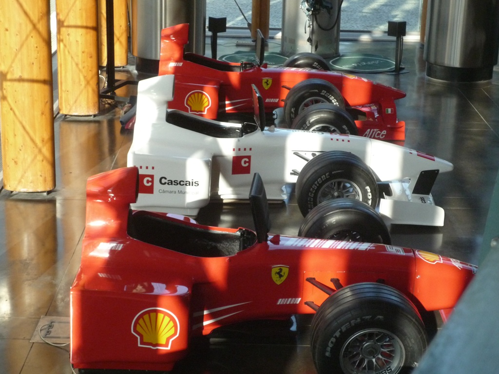 Cascais City Council Christmas event with the F1 motion simulator